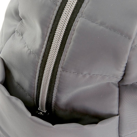 DSW Grey Duffle Bag NWT - Picture 7 of 9